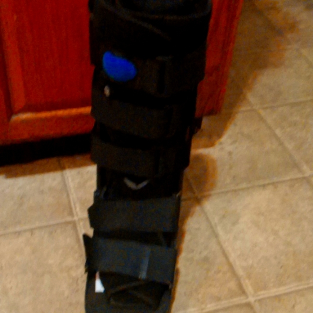 United Ortho boot